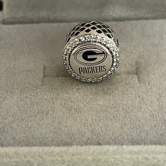 Pandora Green Bay Packers Charm Football Helmet Charm Pendant - Picture 2 of 4